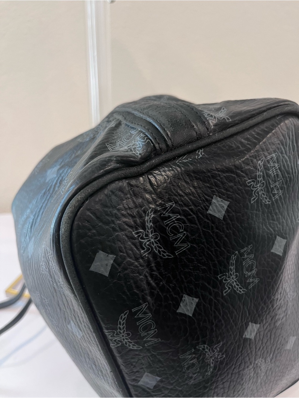 MCM DRAWSTRING BUCKET BAG. - Picture 9 of 12